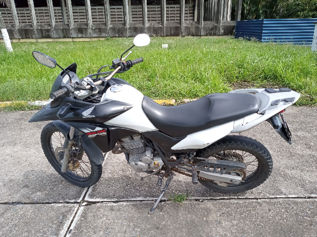 HONDA XRE 300 2015 / 2016