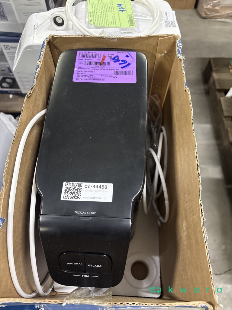 2 Purificadores Electrolux - Sendo 1 PE15P, 1 PC01X