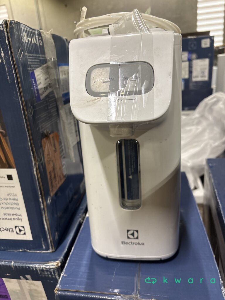 2 Purificadores - Sendo 1 Electrolux PE15B, 1 Electrolux PE15P